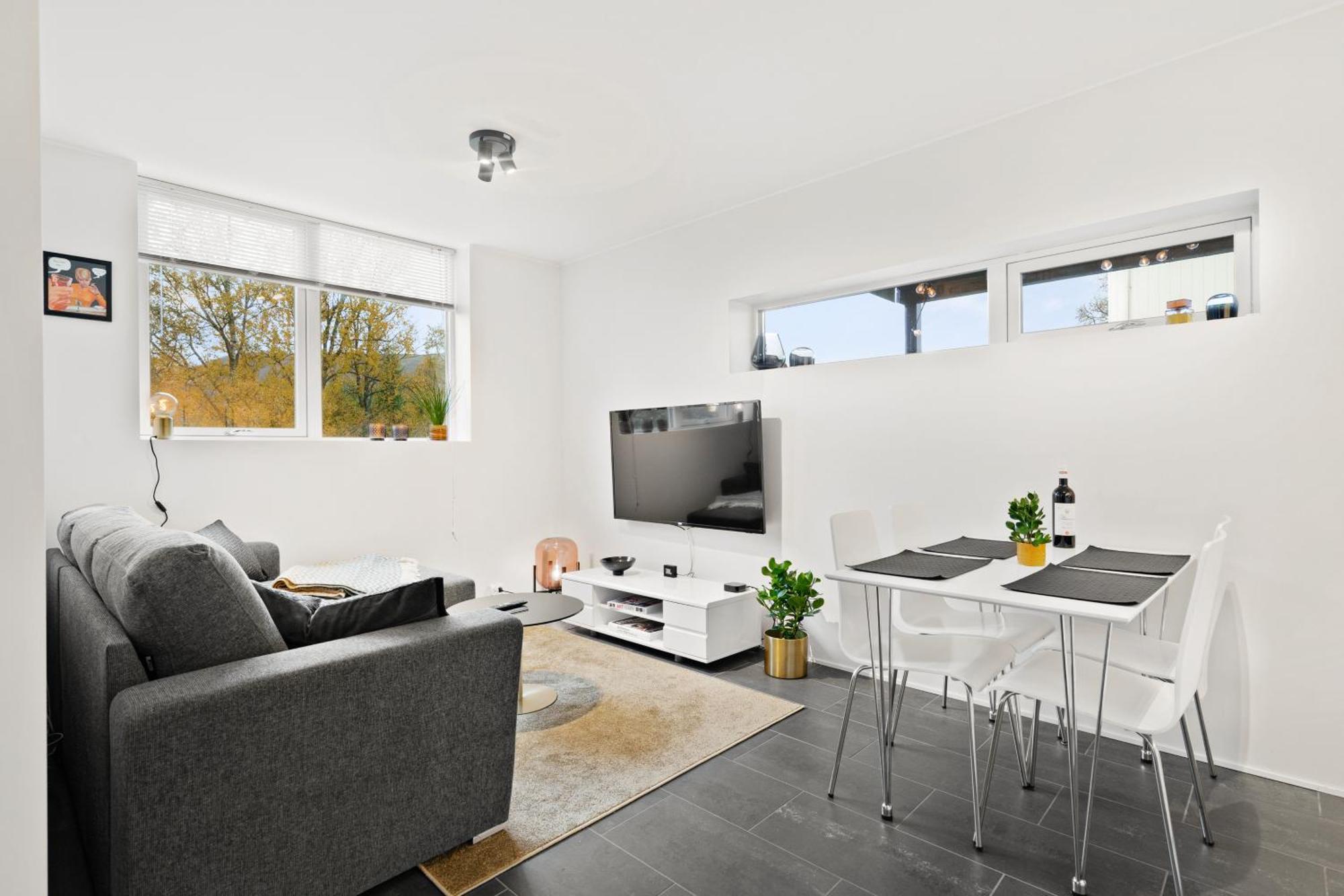 Moderne Og Sentral 2-roms I Appartamento