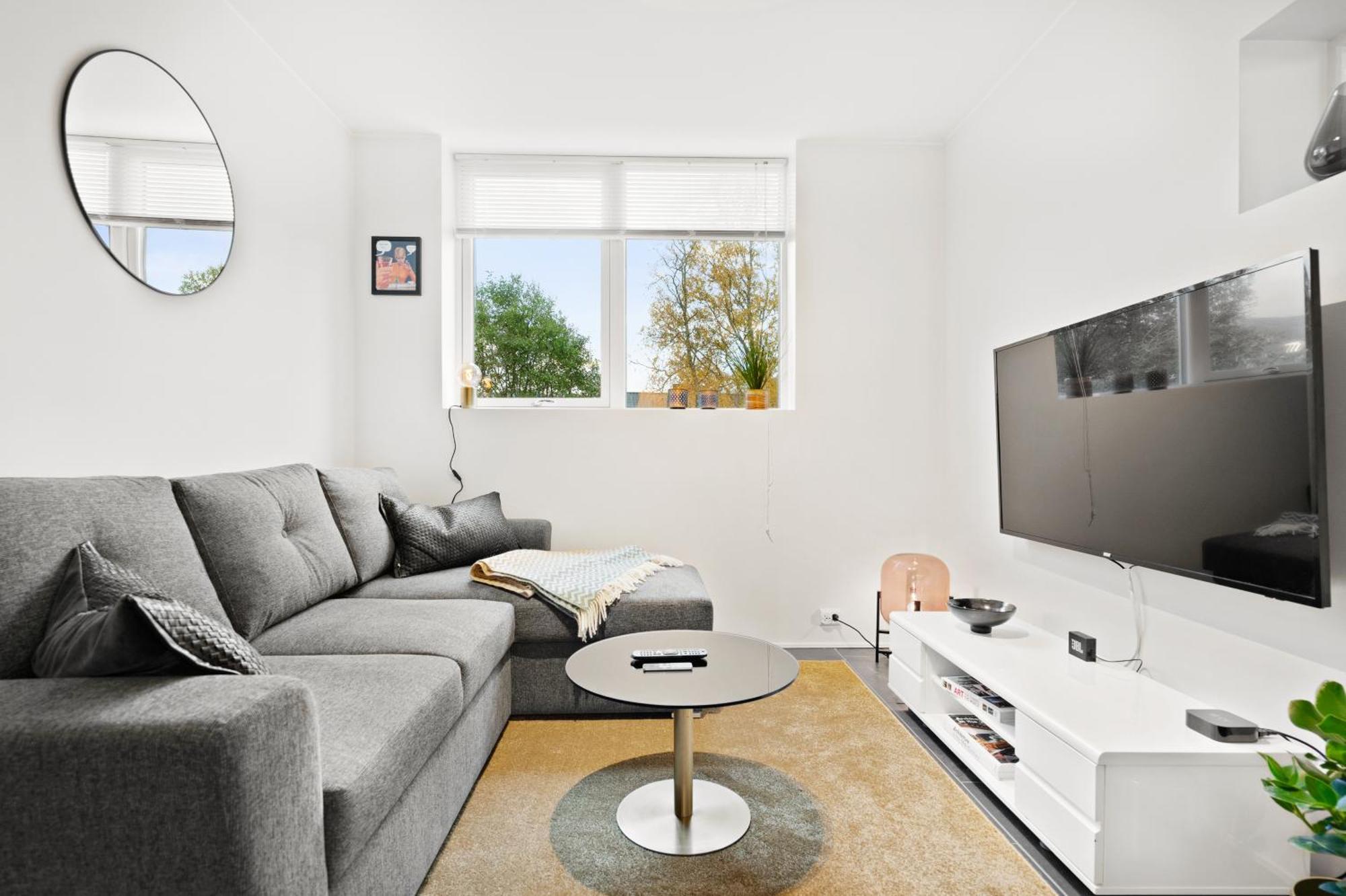 Moderne Og Sentral 2-roms I Appartamento